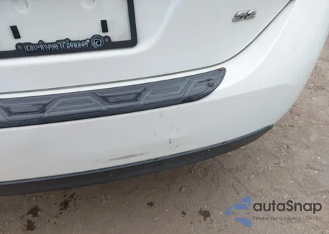 2018 Toyota Corolla Se from USA, damaged, VIN 5YFBURHE2JP845859